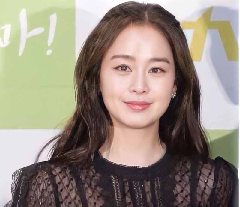 Diễn viên kim tae hee - nữ diễn viên xinh đẹp